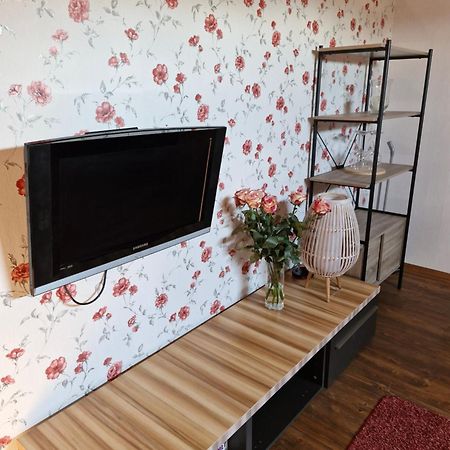Suur-Sadama Apartment Kuressaare Exterior foto